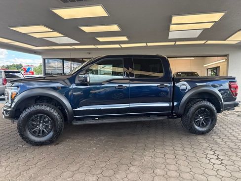 Used 2024 Ford F150 Raptor AWD/4WD image 9