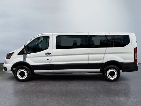 Used 2024 Ford Transit 350 XLT RWD image 8