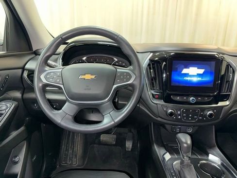 Used 2021 Chevrolet Traverse Premier image 15