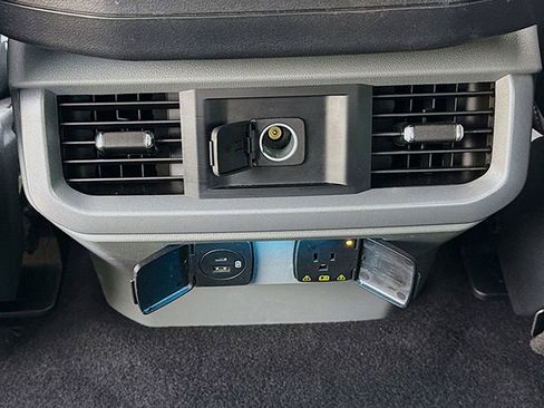 Used 2023 Ford F150 XLT w/ Equipment Group 302A High image 39