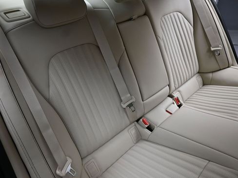 New 2026 Genesis G70 2.5T Prestige image 16