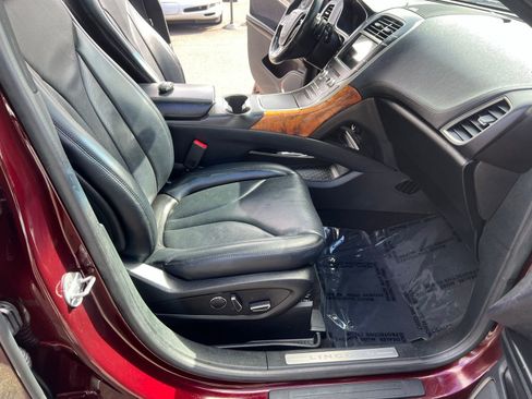 Used 2019 Lincoln Nautilus Reserve AWD/4WD image 28