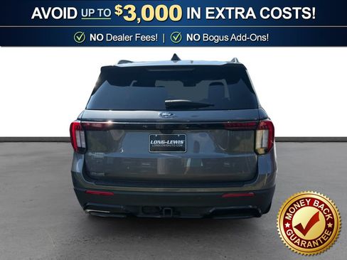 Used 2025 Ford Explorer ST-Line w/ Premium Package RWD image 5