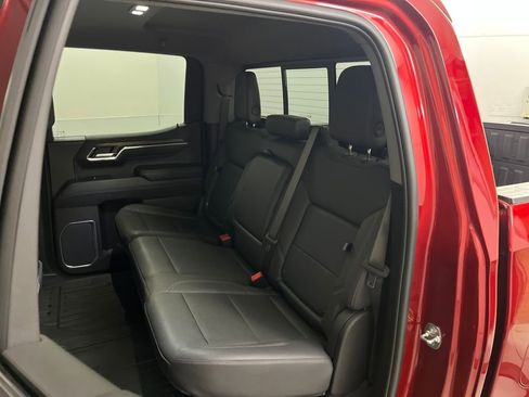 Used 2025 GMC Sierra 1500 SLT w/ SLT Premium Package image 20