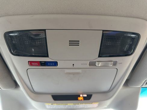 Used 2017 Subaru Legacy 2.5i Premium image 27