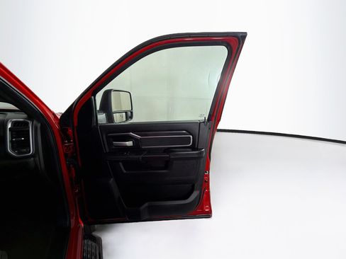 Used 2026 RAM 2500 Big Horn AWD/4WD image 31