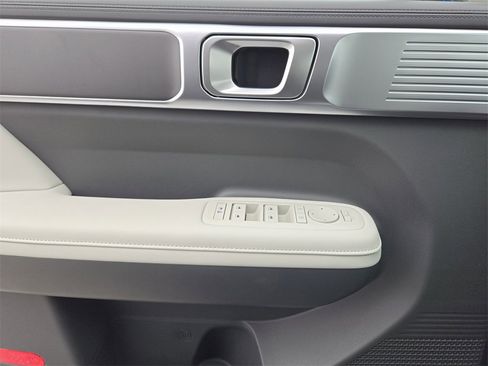 New 2026 Hyundai Santa Fe SEL image 24