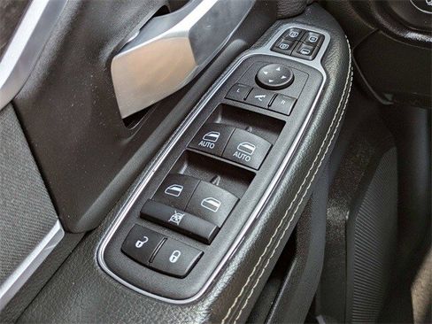 Used 2024 RAM 2500 Big Horn image 23