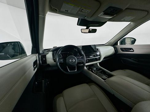 Used 2023 Nissan Pathfinder SL w/ SL Premium Package AWD/4WD image 18