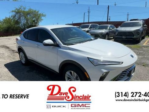 New 2026 Buick Envista Sport Touring w/ Convenience II Package FWD image 2