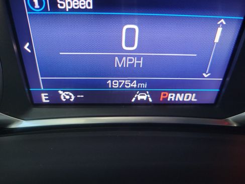 Used 2020 Chevrolet Equinox LT FWD image 27