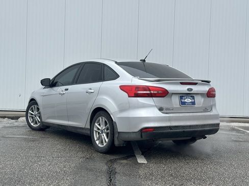 Used 2016 Ford Focus SE w/ Exterior Protection Package image 3