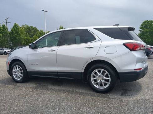Used 2022 Chevrolet Equinox LT AWD/4WD image 6