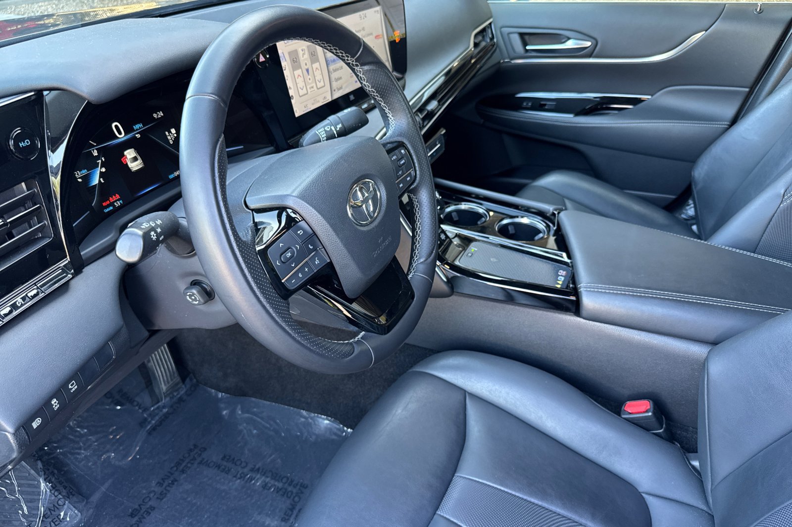 Certified 2021 Toyota Mirai w/ Advanced Technology Package RWD image 12