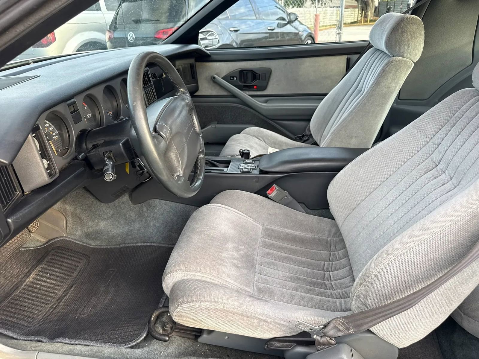 Used 1990 Pontiac Firebird Trans Am RWD image 13