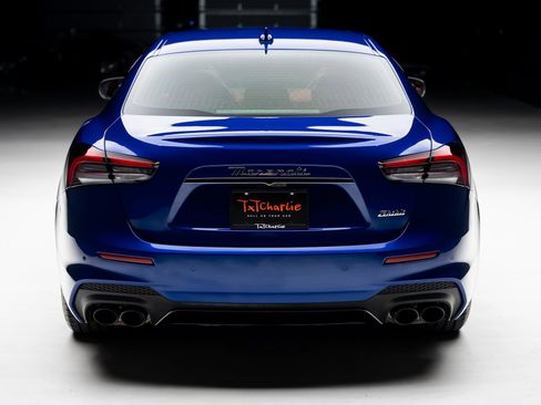 Used 2022 Maserati Ghibli Modena image 27