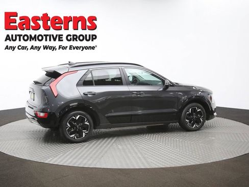 Used 2023 Kia Niro Wind w/ Wind Preserve Package image 43