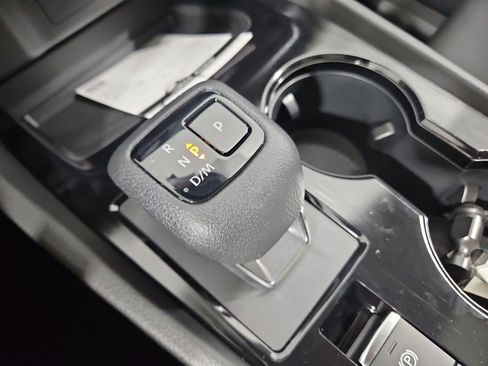 New 2026 Nissan Rogue SV w/ SV Premium Package image 24