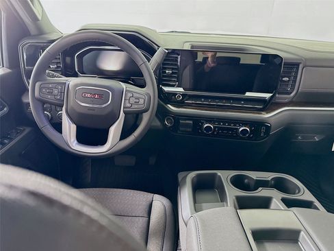 New 2026 GMC Sierra 3500 SLE AWD/4WD image 2
