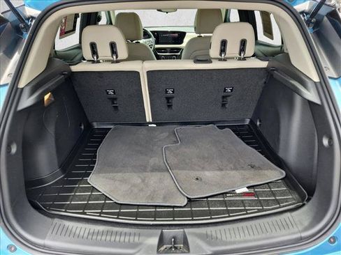 Used 2025 Buick Encore GX Sport Touring w/ Advanced Technology Package FWD image 6