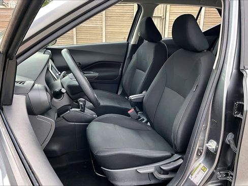 Certified 2024 Nissan Kicks S image 8