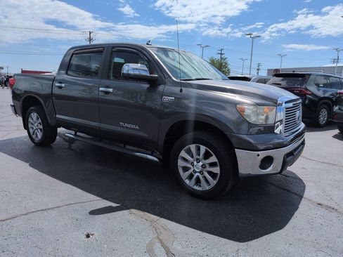 Used 2012 Toyota Tundra Limited w/ Platinum Pkg AWD/4WD image 7