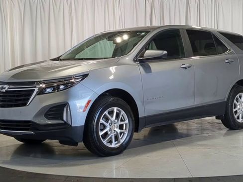 Used 2023 Chevrolet Equinox LT AWD/4WD image 5