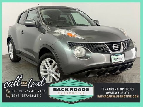 Used 2013 Nissan Juke SV AWD/4WD image 1