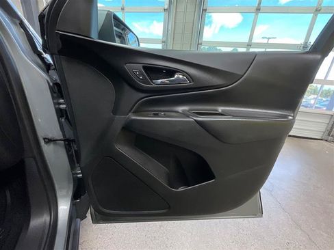 Used 2023 Chevrolet Equinox LT FWD image 29