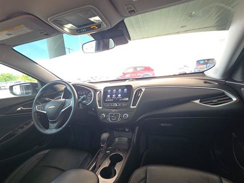Used 2024 Chevrolet Malibu RS FWD image 13
