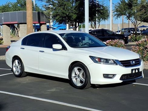 Used 2015 Honda Accord Sport image 5