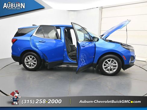 Used 2024 Chevrolet Equinox LT AWD/4WD image 42