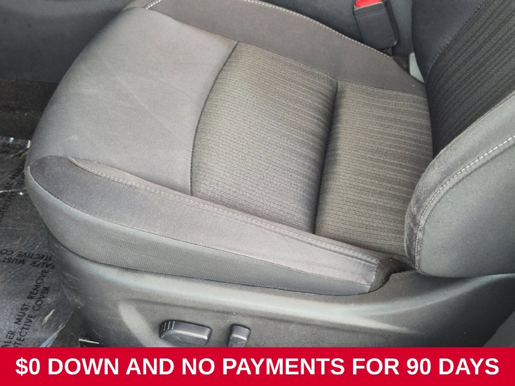 Used 2025 Nissan Altima 2.5 SV FWD image 15