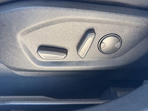 Certified 2020 Ford Edge SE image 22