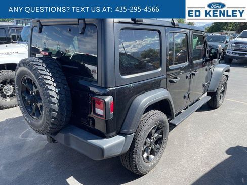 Used 2022 Jeep Wrangler Unlimited Sport AWD/4WD image 4