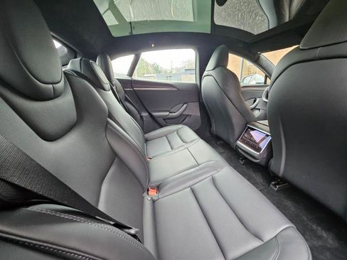 Used 2022 Tesla Model S AWD image 66