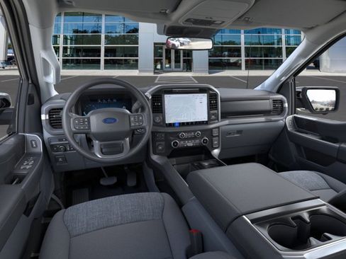 New 2025 Ford F150 XLT w/ Equipment Group 302A MID image 9