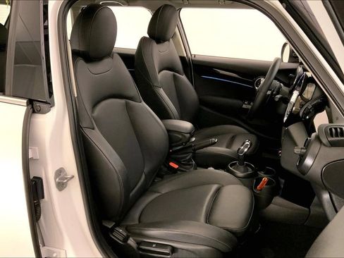 Used 2024 MINI Cooper S FWD image 6