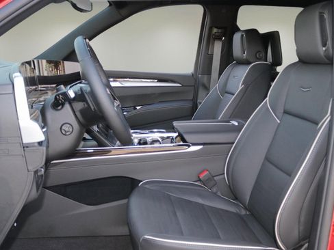 New 2026 Cadillac Escalade Luxury w/ Touring Package image 9