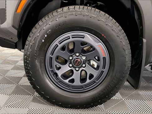 New 2026 Nissan Frontier PRO-4X w/ Pro-4x Convenience Package AWD/4WD image 16