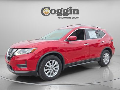 Used 2017 Nissan Rogue SV