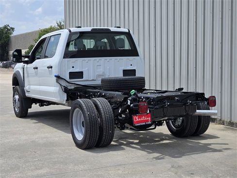 New 2025 Ford F450 XL image 7