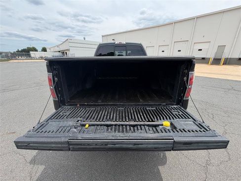 Used 2014 Ford F150 FX4 w/ Equipment Group 402A Luxury AWD/4WD image 29
