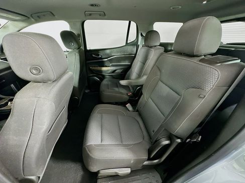 Used 2023 GMC Acadia SLE w/ Driver Convenience Package image 32