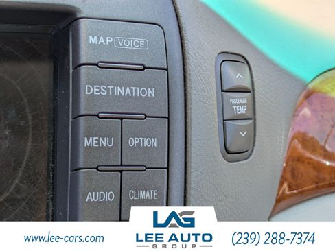 Used 2001 Lexus LS 430 RWD image 26