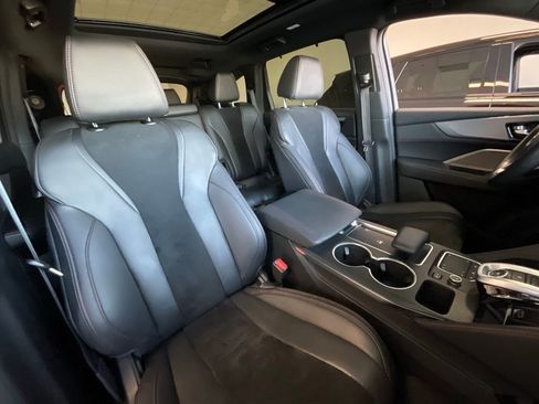 Used 2023 Acura MDX A-Spec image 22