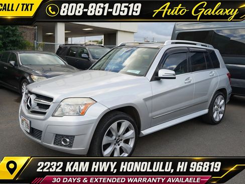 Used 2010 Mercedes-Benz GLK 350 4MATIC image 1