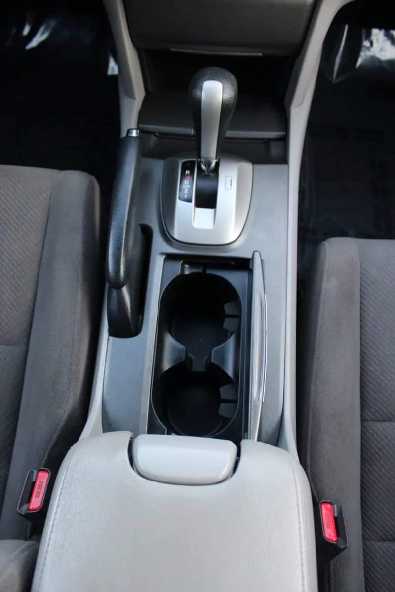 Used 2012 Honda Accord EX image 12