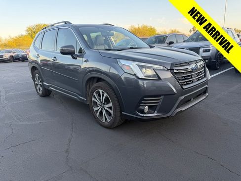 Used 2022 Subaru Forester Limited image 1