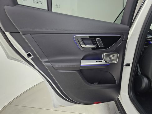 New 2026 Mercedes-Benz GLC 300 4MATIC image 23